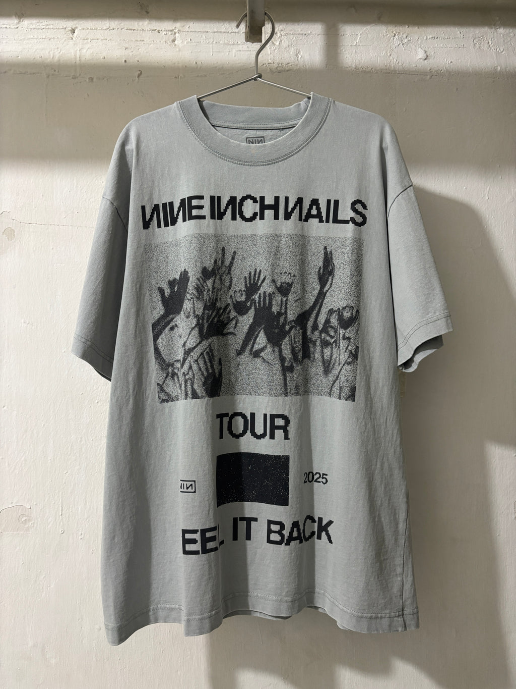 NINE INCH NAILS GREY T-SHIRT PEEL IT BACK 2025 TOUR