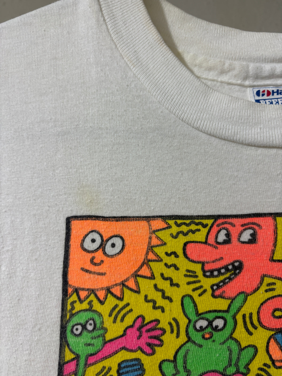 VINTAGE 1990S HANES BEEFY T 'KEITH HARING NEW YORK CITY' YOUTH T-SHIRT
