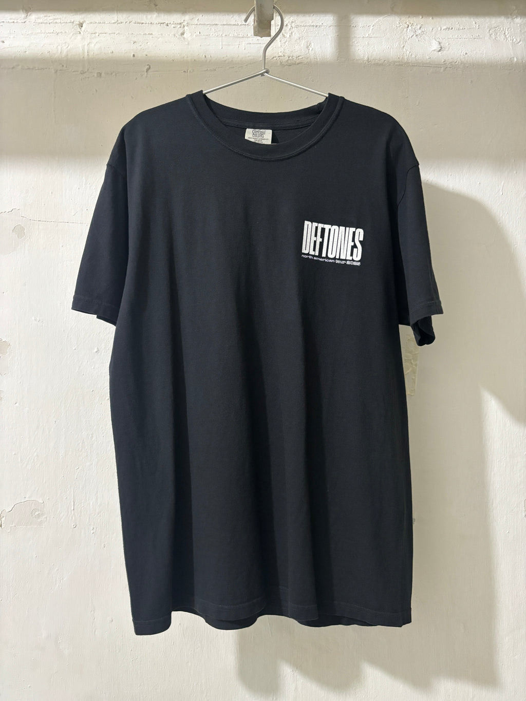 2005 COMFORT COLORS 'DEFTONES NORTH AMERICAN TOUR 2025' GRAPHIC T-SHIRT