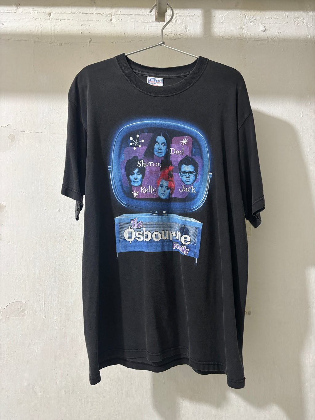 THE OSBOURNE FAMILT BLACK T-SHIRT