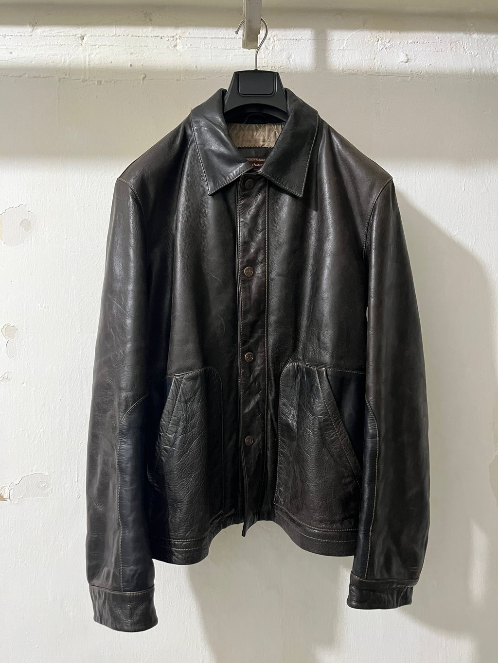 DARK BROWN LEATHER