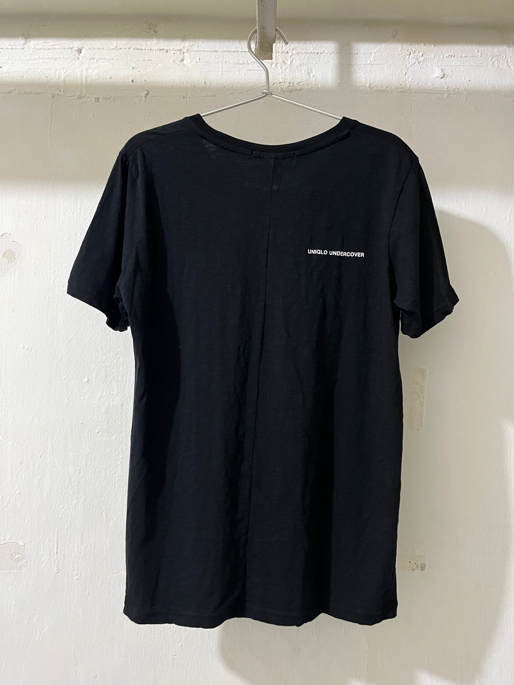 UNDERCOVER x UNIQLO SNOW WHITE & THE SEVEN DWARFS T-SHIRT