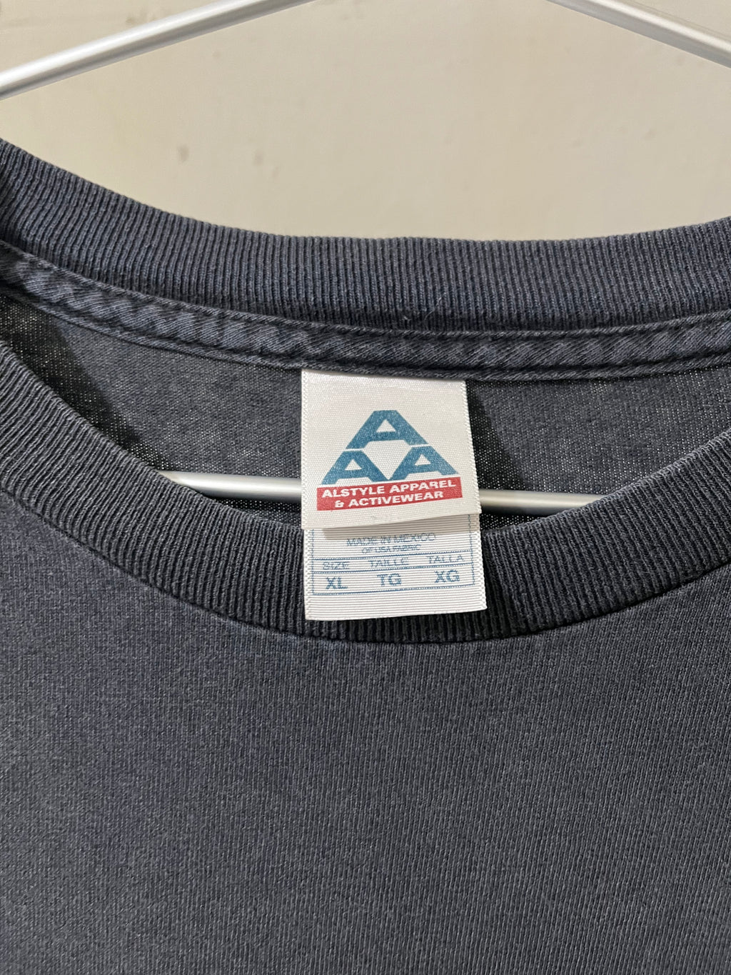 2000S VINTAGE AAA 'MEET ME AT THE BAR' LONG SLEEVED T-SHIRT