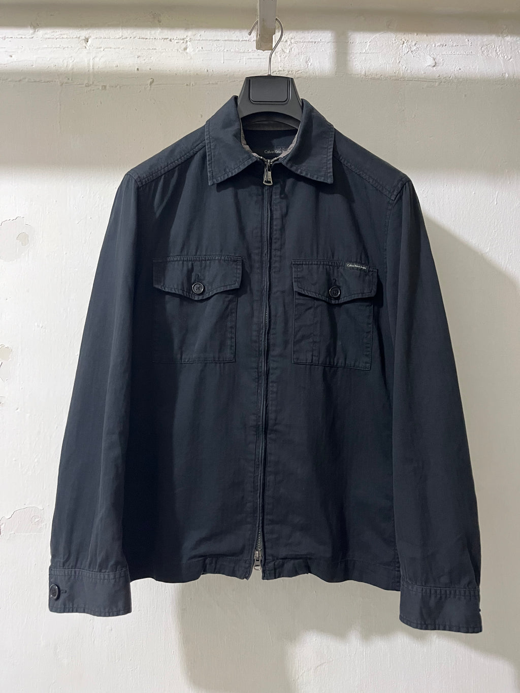 BLACK SHIRT JACKET WITH CHEST POCKETS