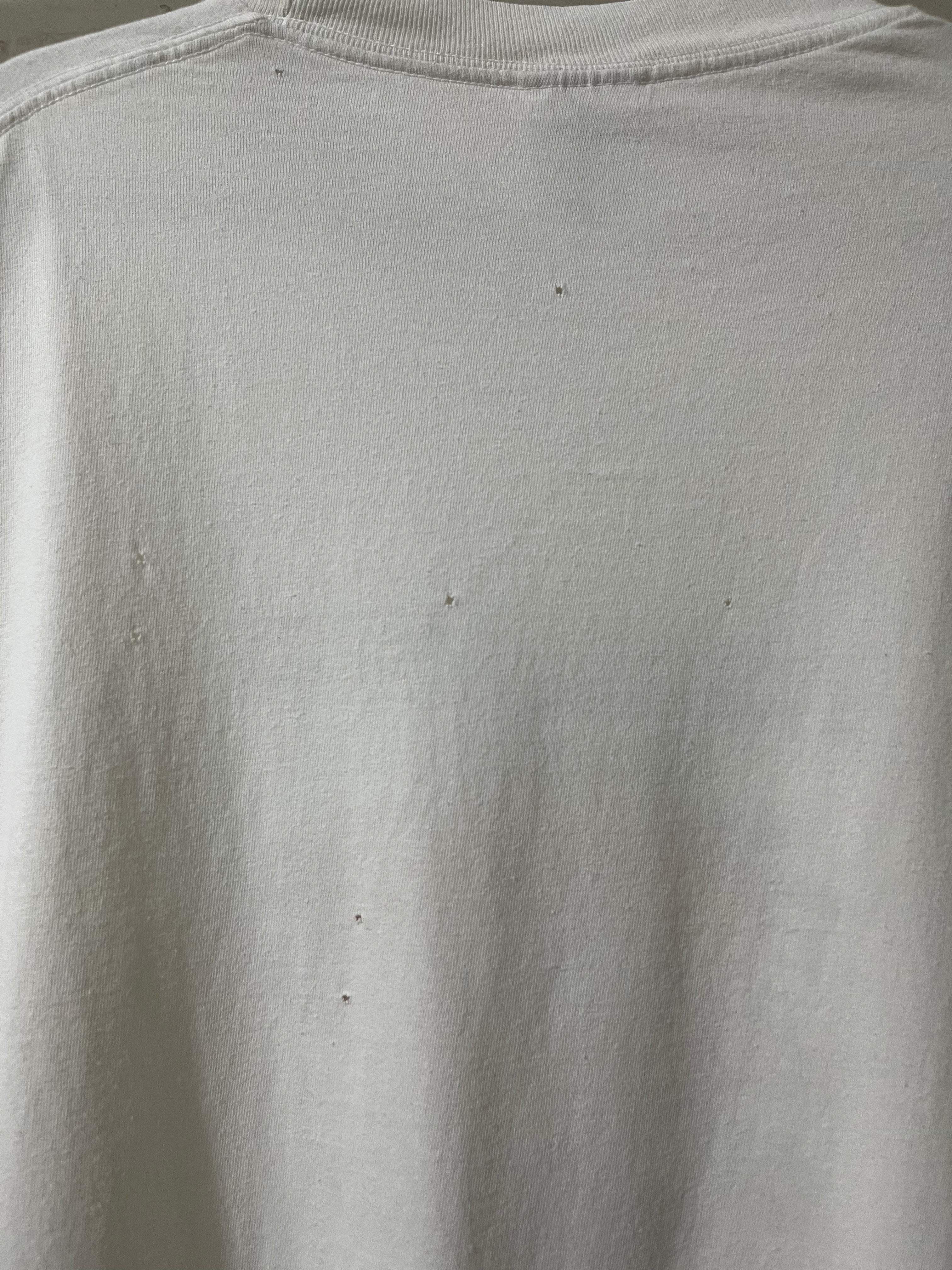 VINTAGE 2000S CALVIN AND HOBBES 'PASSING GAS' T-SHIRT