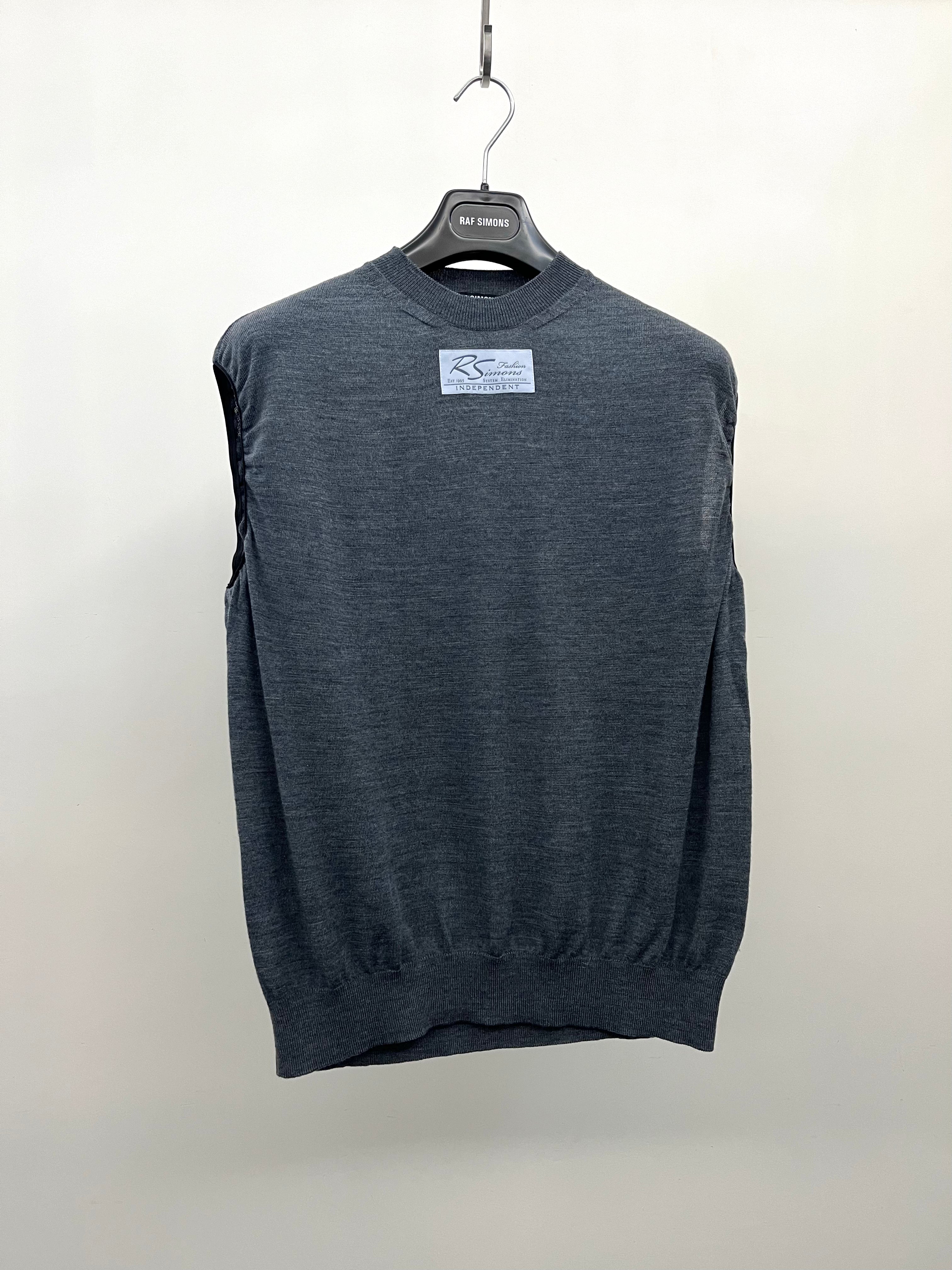 RAF SIMONS WOMEN'S SLEEVELESS FINE KNIT SWEATER