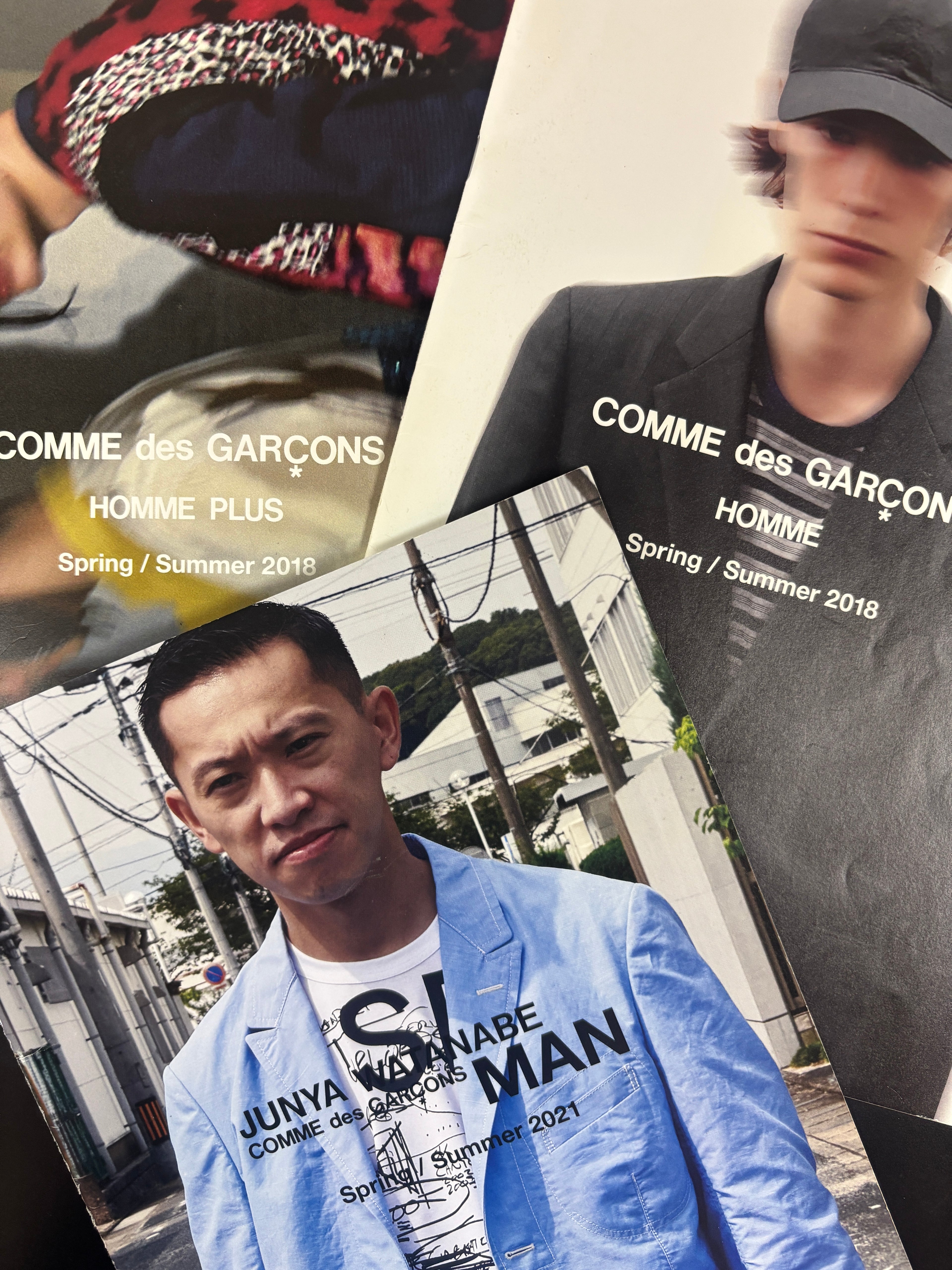 COMME des GARÇONS ASSORTED LOOKBOOKS